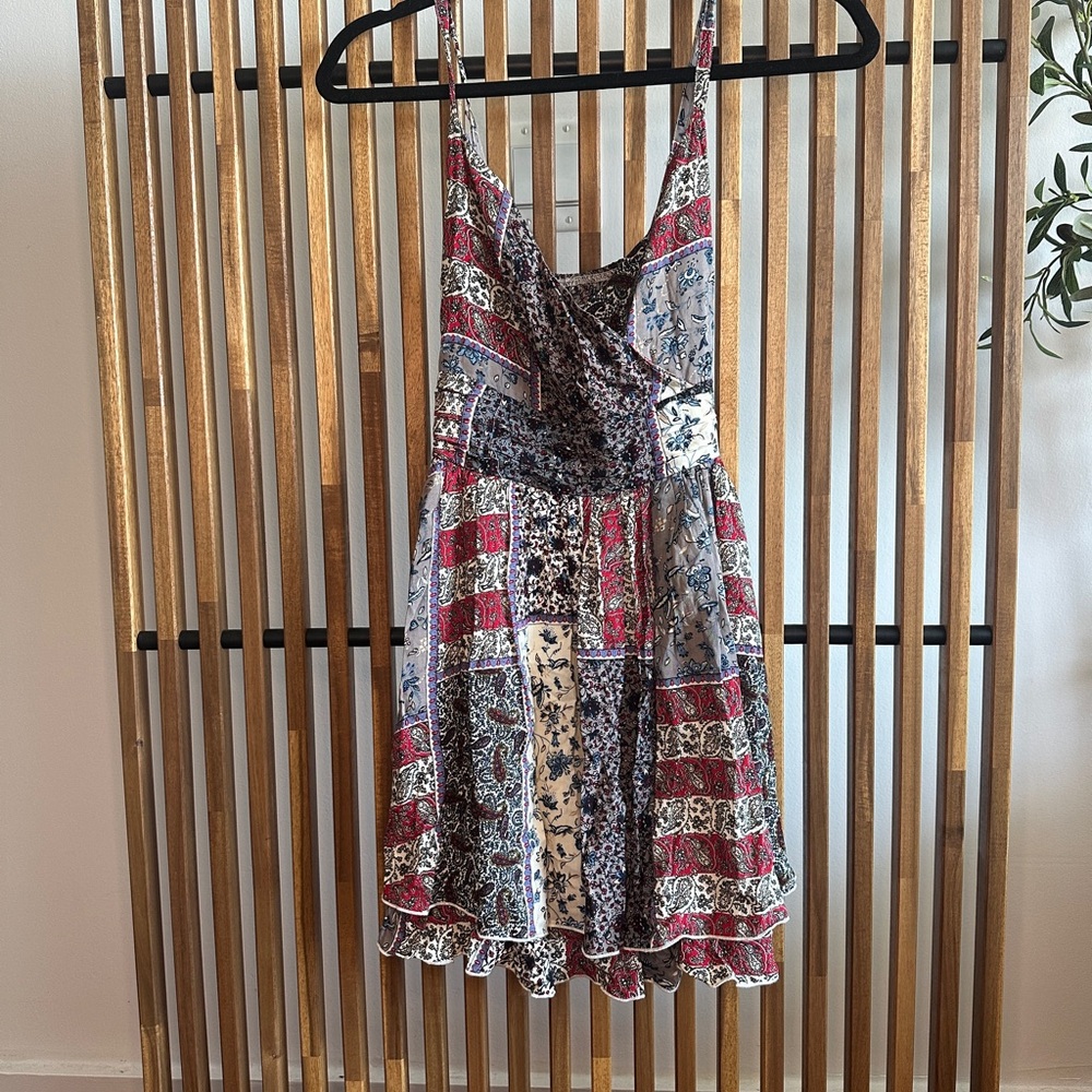 Chic Patchwork Mini Dress in Red and Blue